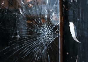 13.Hoe werkt een glasbreukmelder in combinatie met een alarm